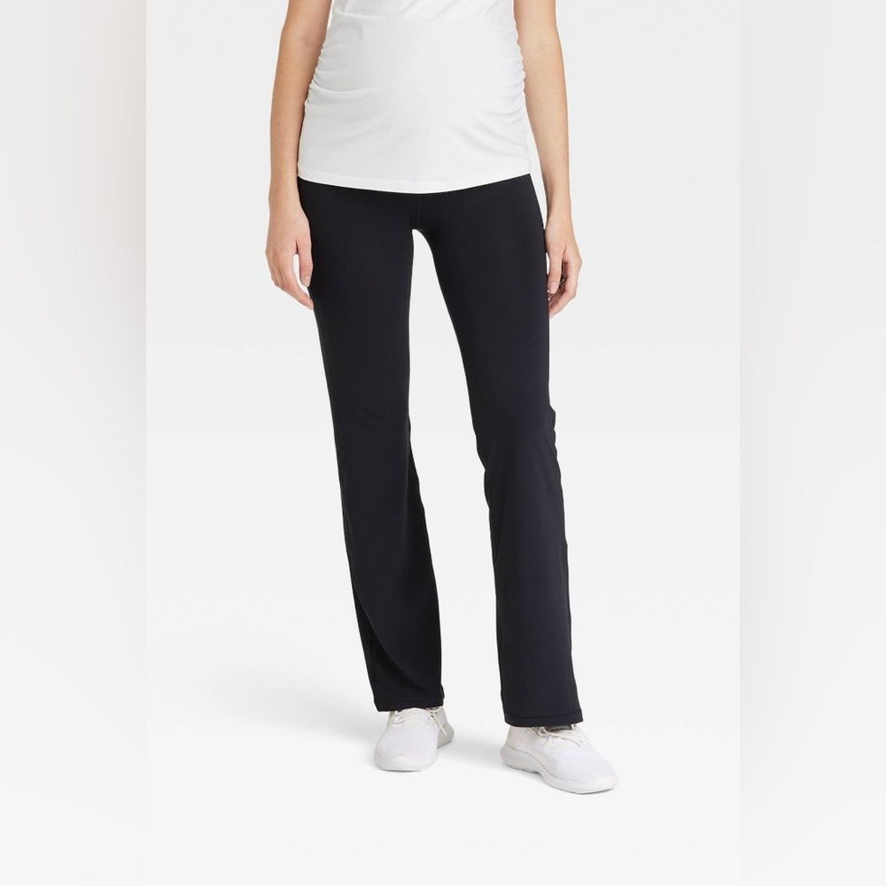 Women’s High-Rise Flare Yoga Maternity Pants Isabel Maternity Black Medium